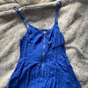 Straps mini dress